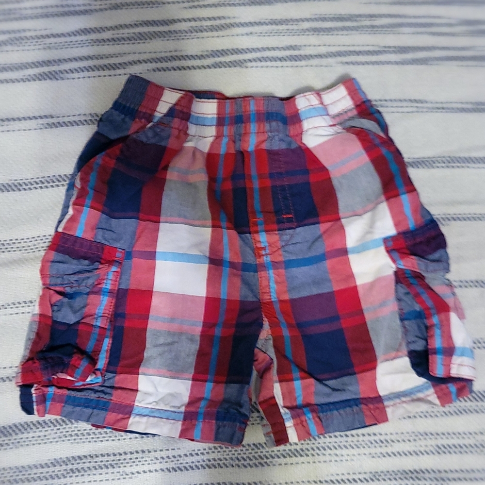 Garanimals shorts size 18months
